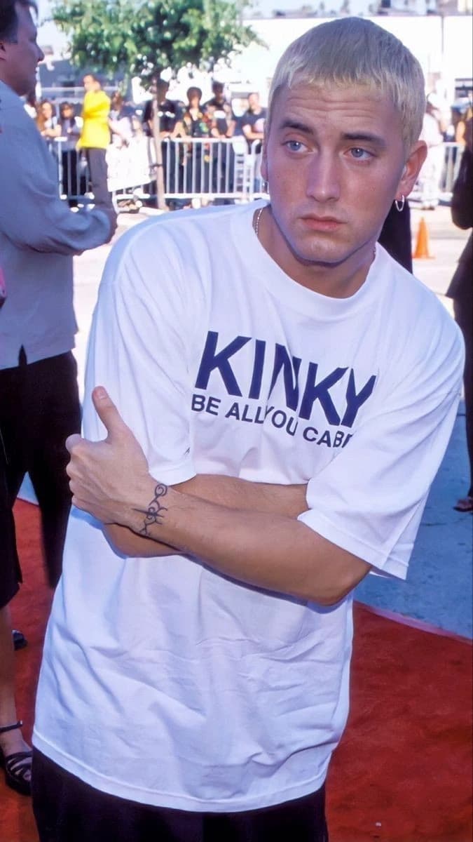 Marshall Mathers (Slim Shady/Eminem) thumbnail