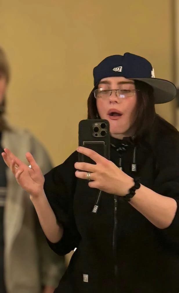 Billie Eilish ("My dating is safe… but you are pure risk.") thumbnail