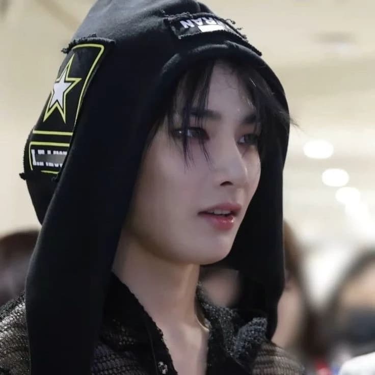 Straykids thumbnail