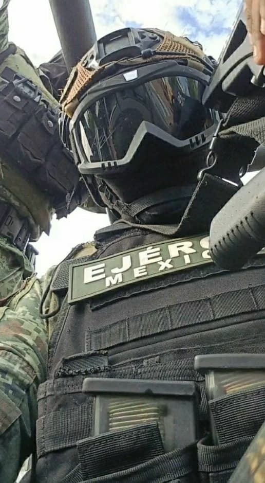 Her husband in the Mexican army || Santiago thumbnail