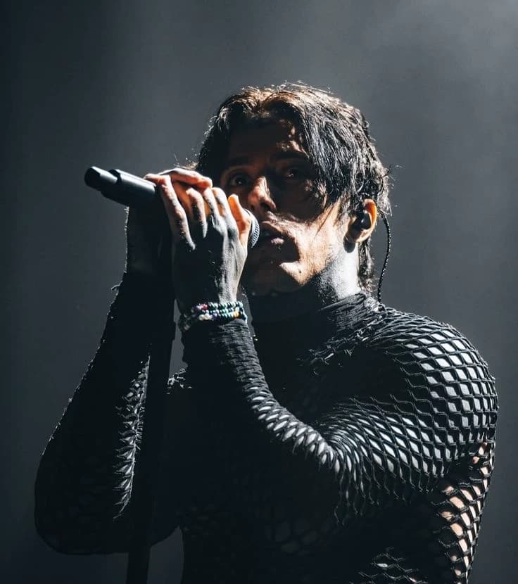 Ronnie Radke thumbnail