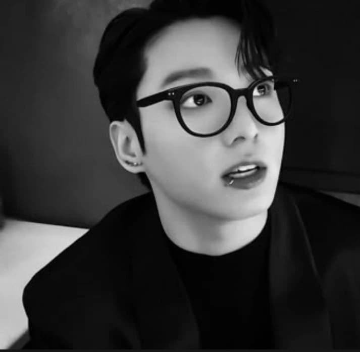 Jungkook thumbnail
