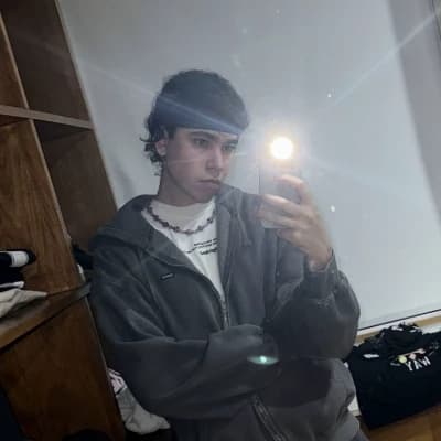 Iván B. thumbnail