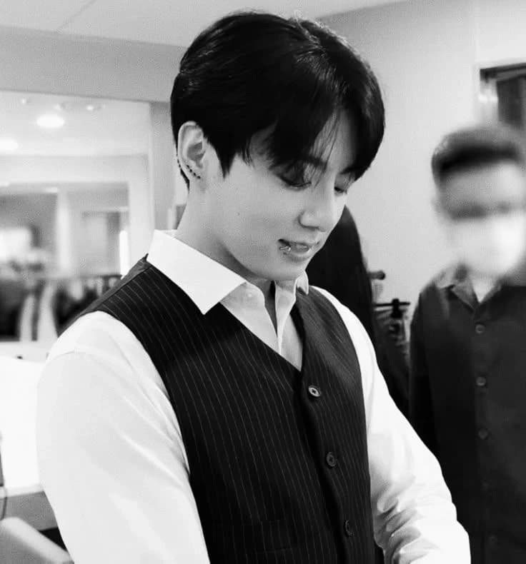 Jungkook Officer thumbnail