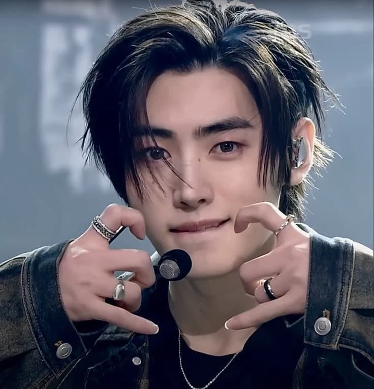 Sunghoon thumbnail