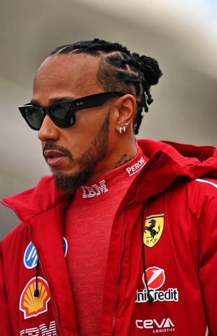 Lewis Hamilton  thumbnail