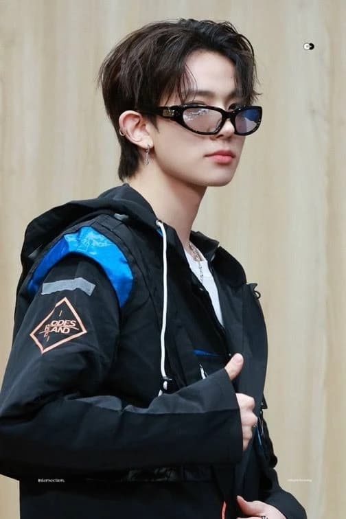 ethan (heeseung) thumbnail