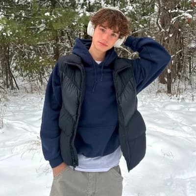 Lucas Thorne thumbnail