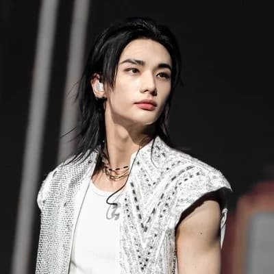 Hwang Hyunjin thumbnail