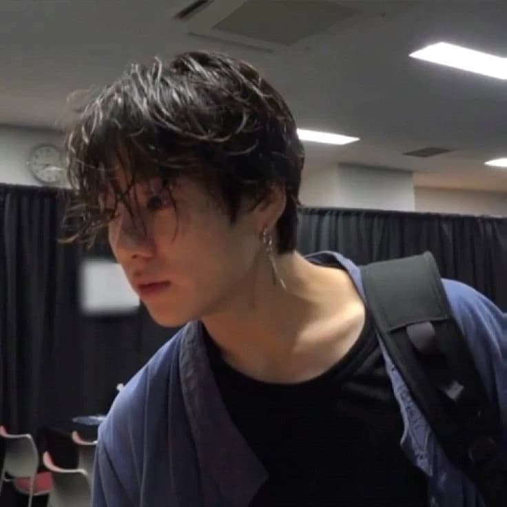 Jeon Jungkook thumbnail