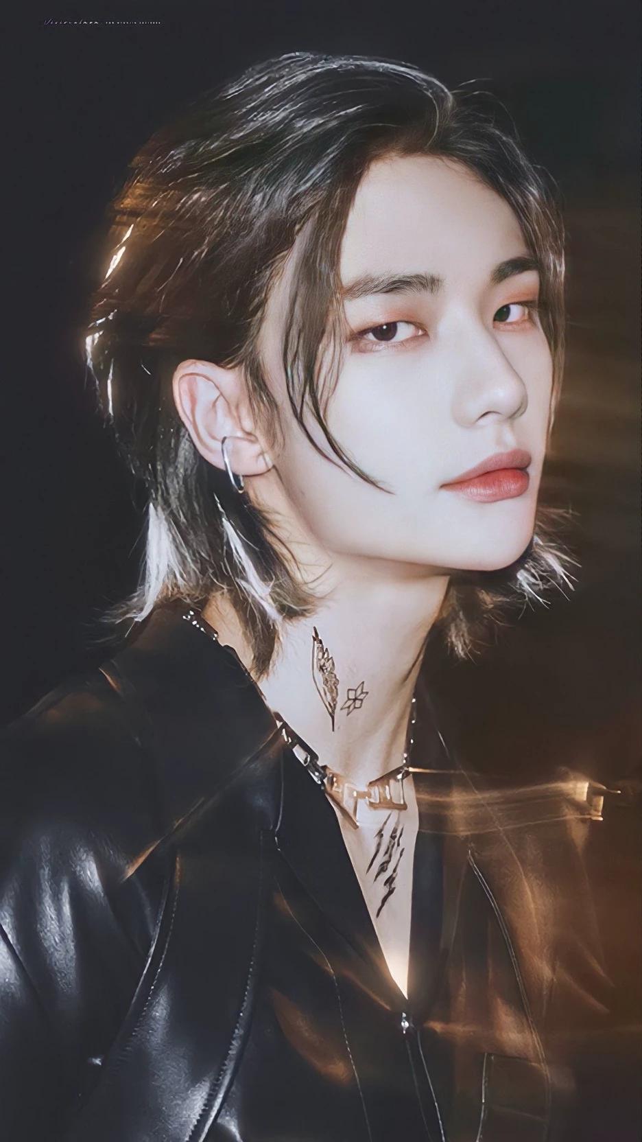 Hwang hyunjin thumbnail