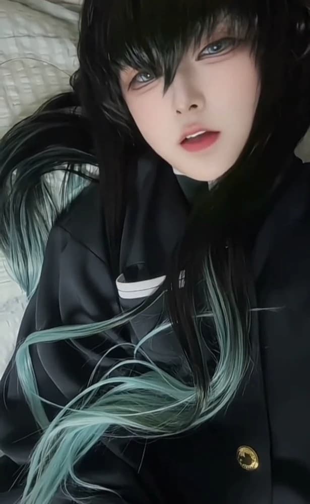 Muichiro cosplayer thumbnail