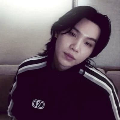 Yoongi (SUGA) thumbnail