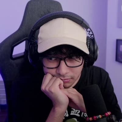 duxo - On knees. thumbnail