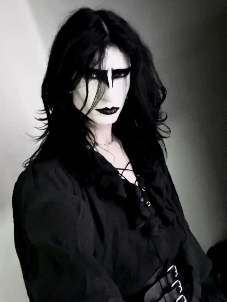 gothic guy (lucian) thumbnail
