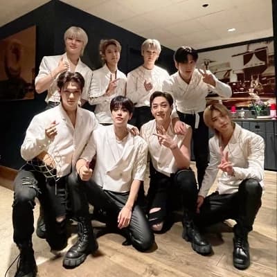 Straykids thumbnail