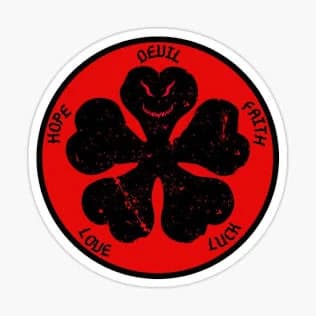 Black clover  thumbnail