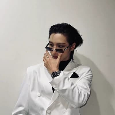 Park Seonghwa thumbnail