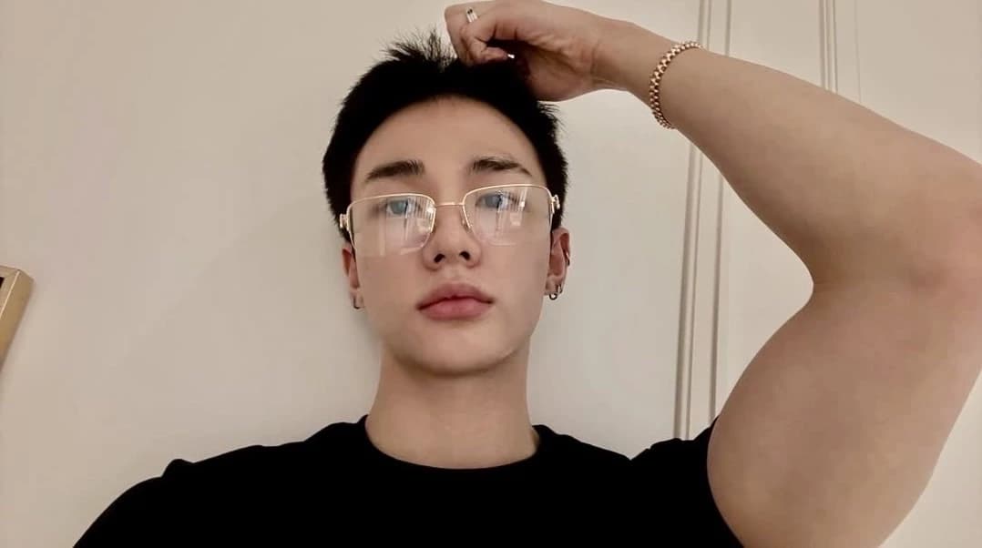 Hyunjin thumbnail