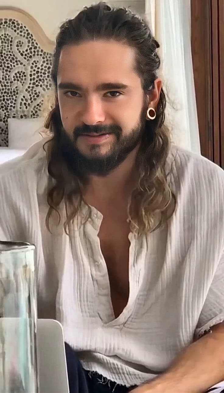 Tom Kaulitz thumbnail