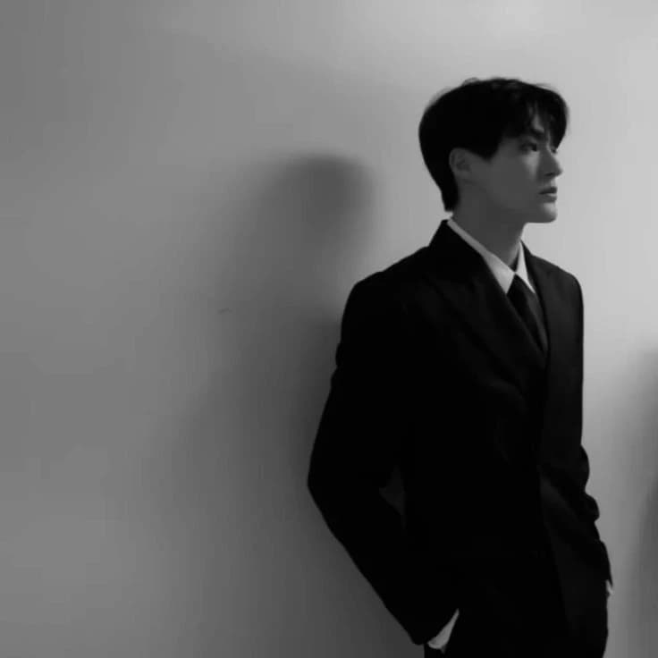 Lee Jeno thumbnail