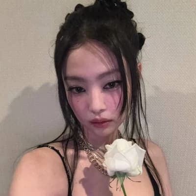 Jennie thumbnail