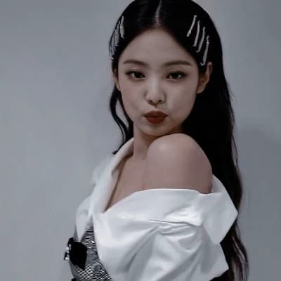 Jennie thumbnail