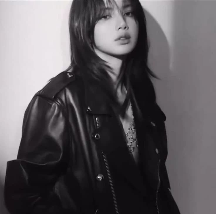 Lalisa manobal thumbnail