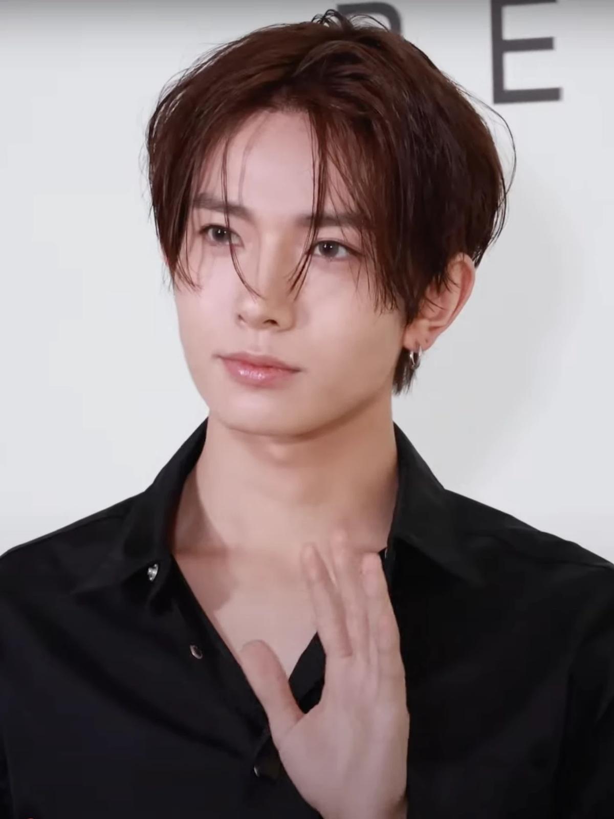 Lee heeseung thumbnail