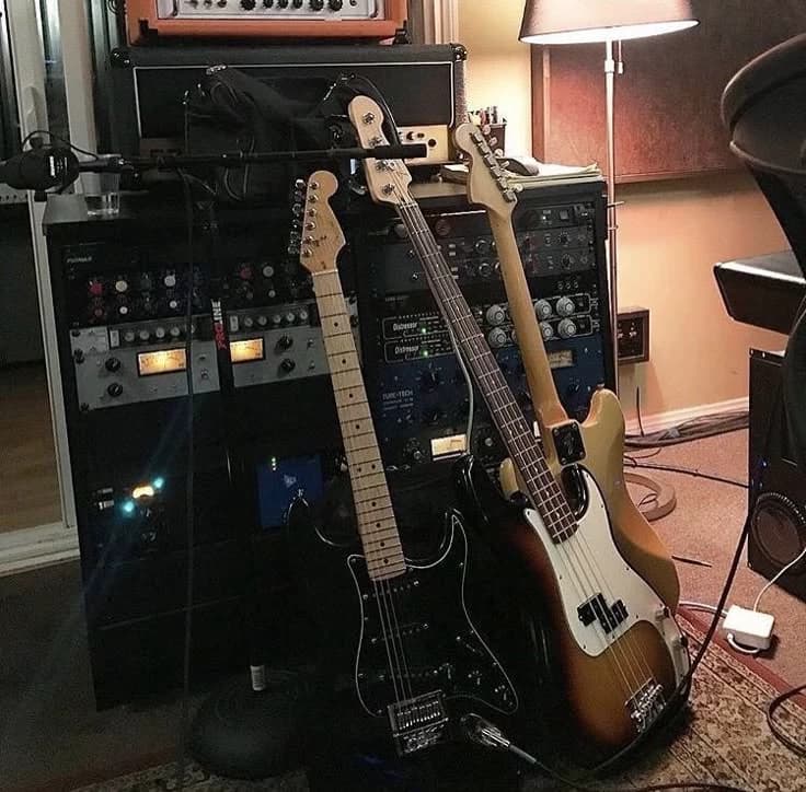 Choose the name of your band thumbnail