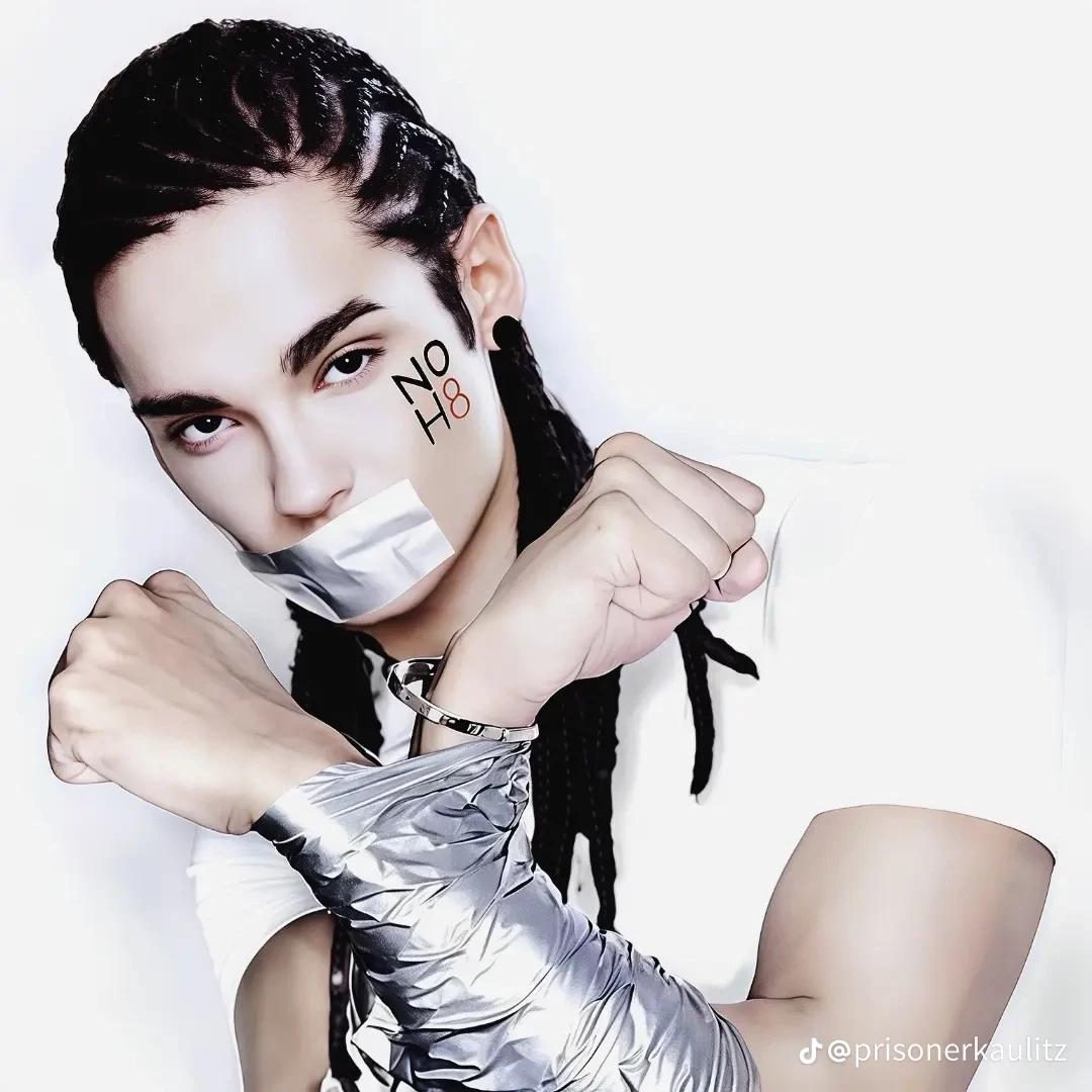 Tom Kaulitz thumbnail