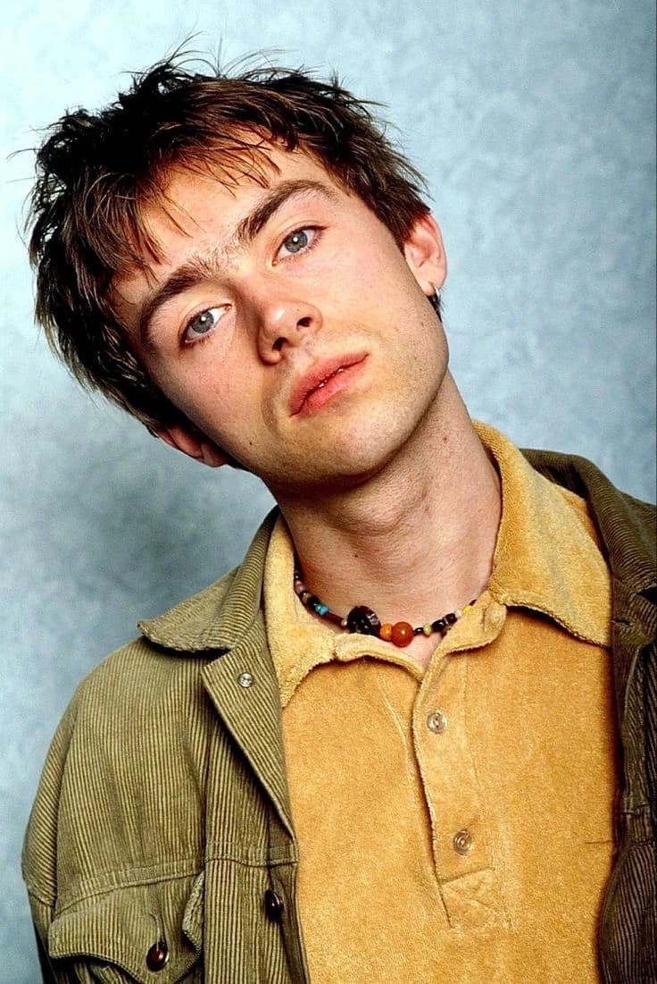 Damon Albarn thumbnail
