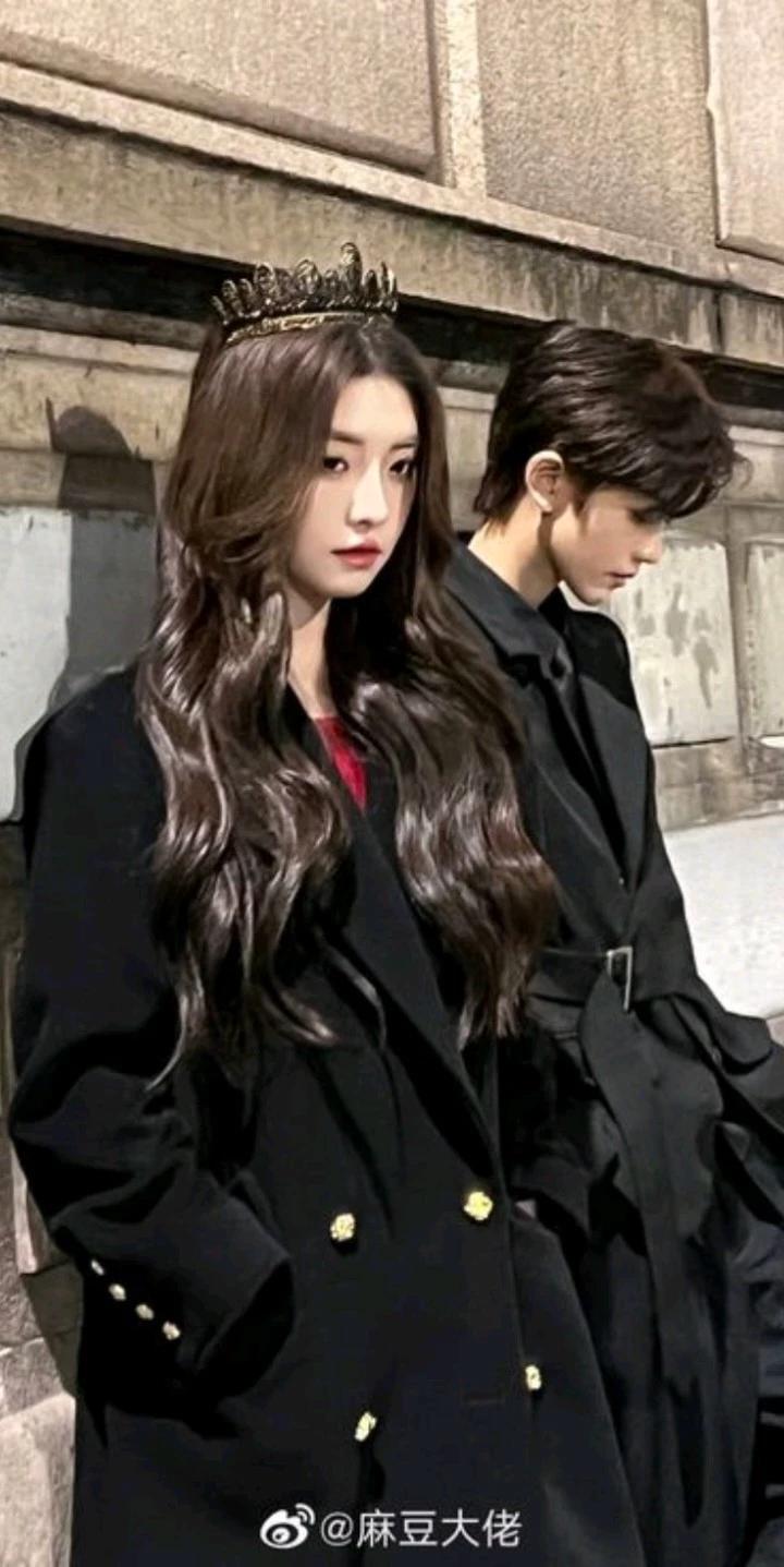 Wealthy siblings thumbnail