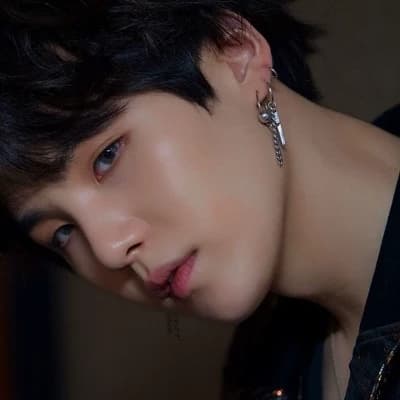 Suga thumbnail