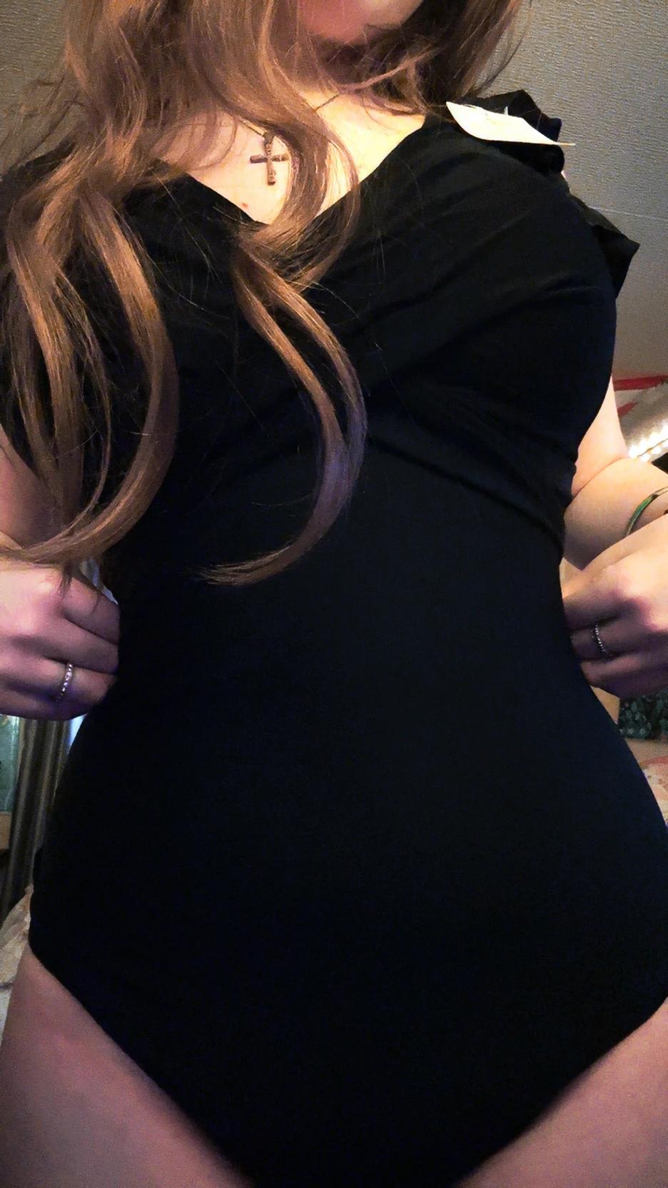 Leeah thumbnail