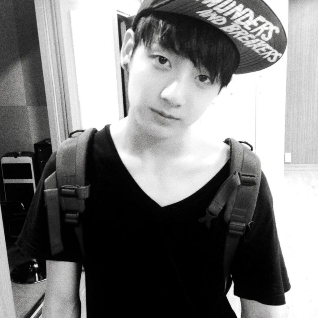 Jungkook bl thumbnail