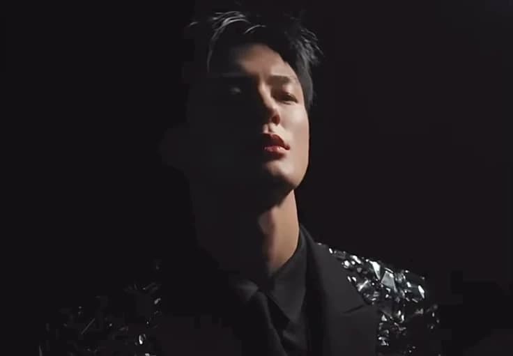 Lee Jeno. thumbnail