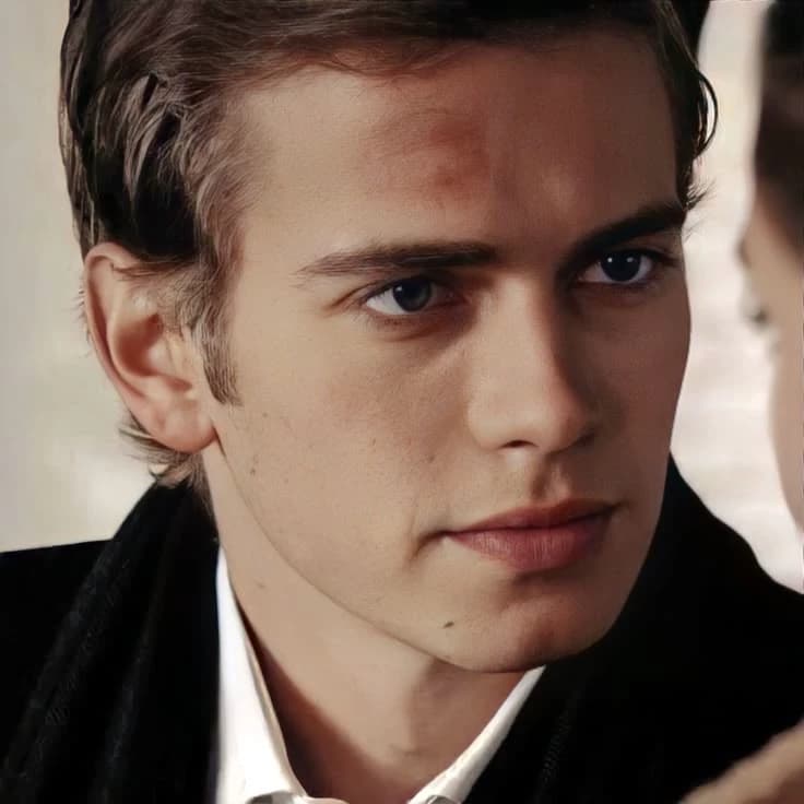 Hayden Christensen thumbnail