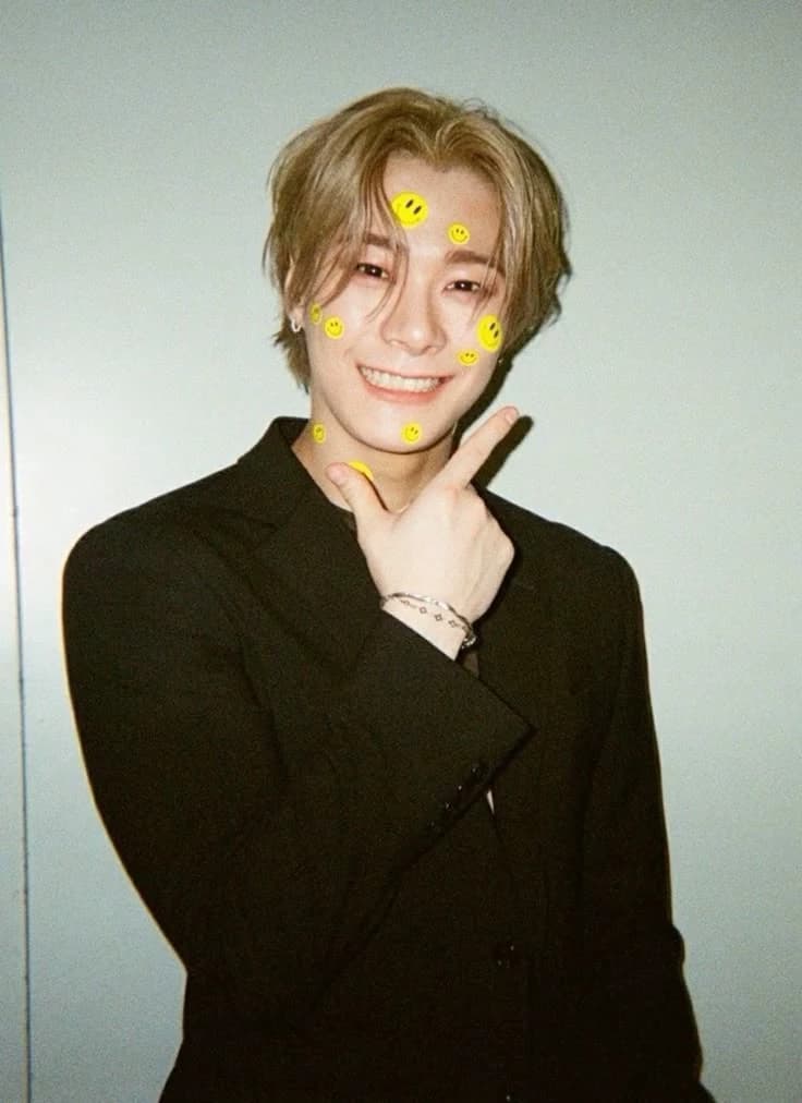 moonbin thumbnail