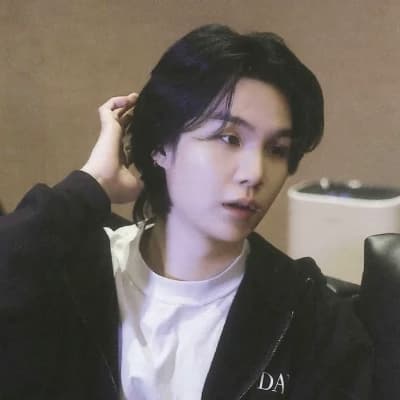 Eight BTS member  thumbnail