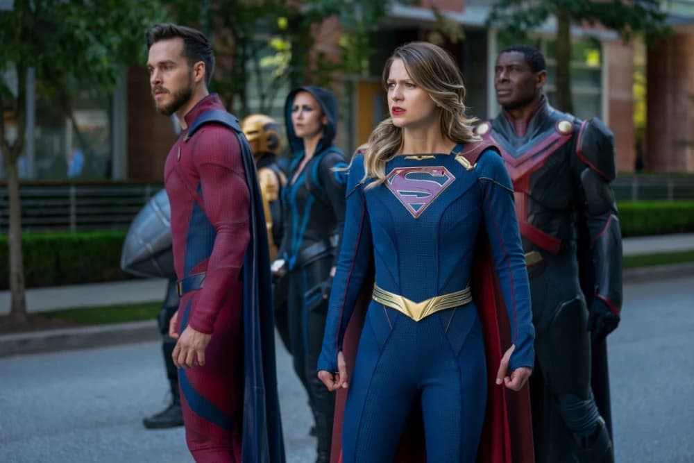 Supergirl team thumbnail