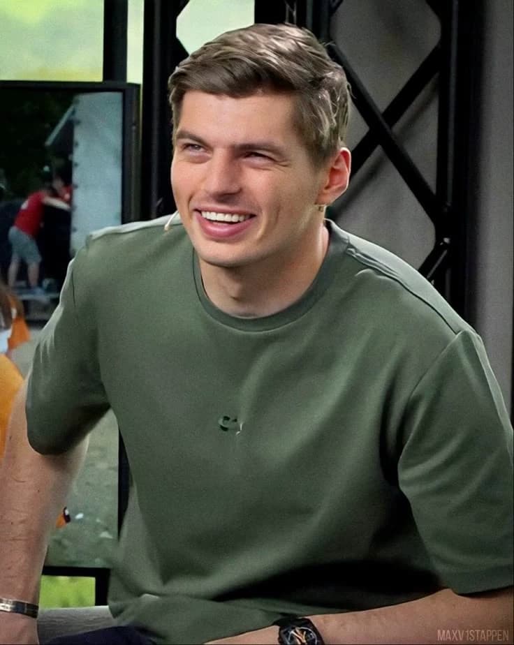 Max Verstappen thumbnail