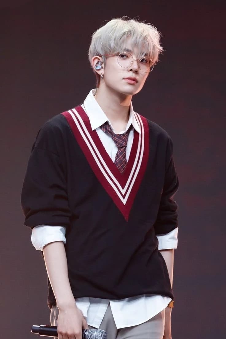 lee heeseung thumbnail