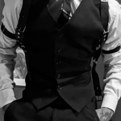 Alessandro 'Ale' Rossi ( black ♡ flag ) thumbnail