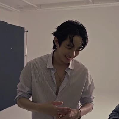 Lee Soo-hyuk thumbnail