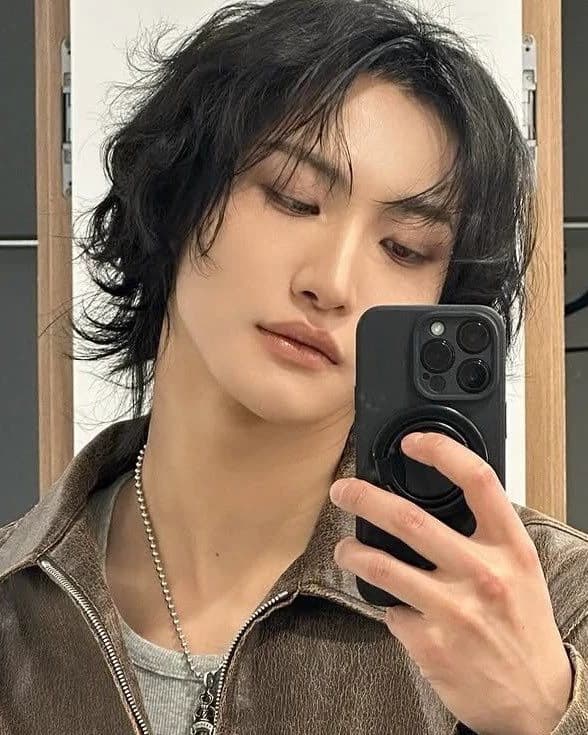 Park Seonghwa thumbnail