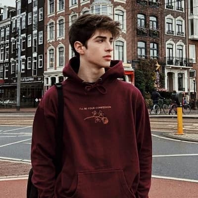 Alex Karvenh thumbnail