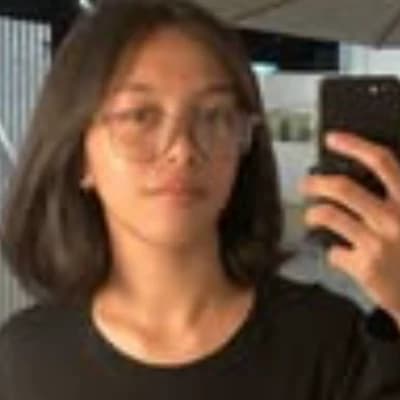 Julia thumbnail