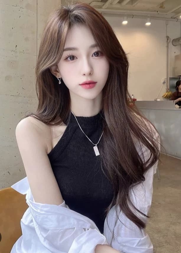 Hwang Sara thumbnail