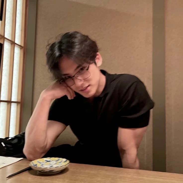 Kim Mingyu thumbnail
